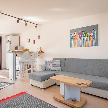 בודרום Central, Cozy, 15 Min Walk To The Beach, Fast Wi-Fi, Free Parking, 4Ppl מראה חיצוני תמונה